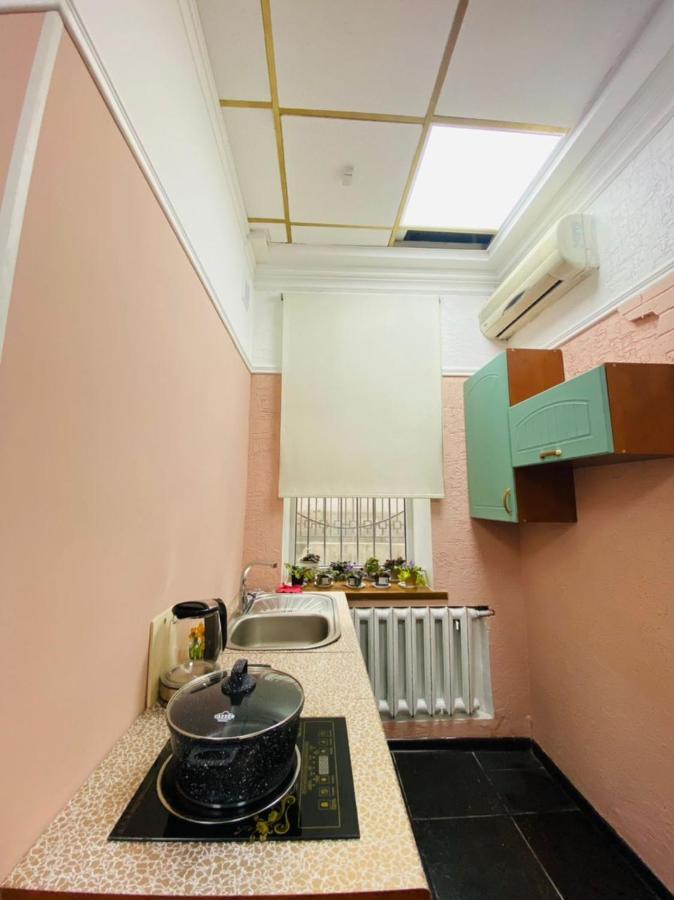 Бульвар Эркиндик74 Bichkek Extérieur photo